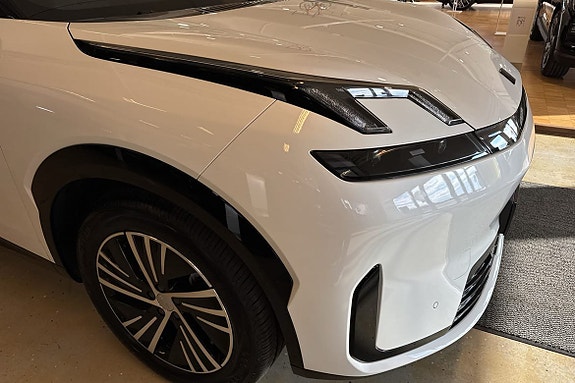 Lynk & Co 08 22 of 28