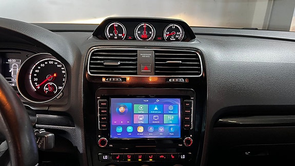 Volkswagen Scirocco 14 of 15
