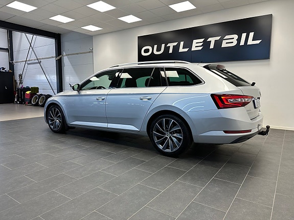 Skoda Superb 4 of 30