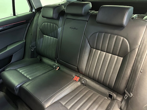 Skoda Superb 19 of 30