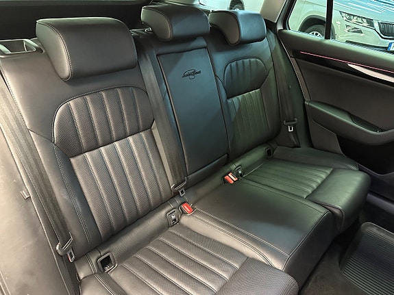 Skoda Superb 20 of 30