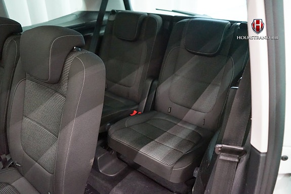 Volkswagen Sharan 13 of 25