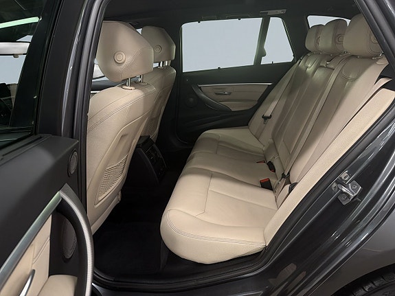 BMW 320d 13 of 27