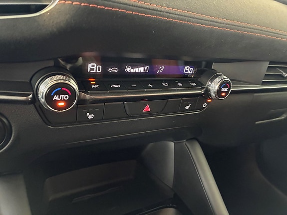 Mazda 3 15 of 20
