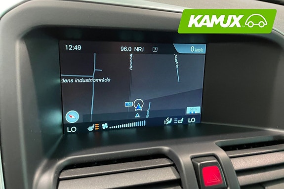 Volvo XC60 13 of 24