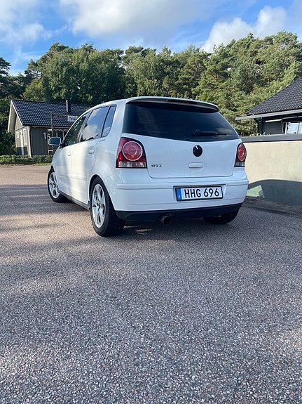 Volkswagen Polo 3 of 8