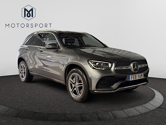 Mercedes-Benz GLC300 de 8 of 27