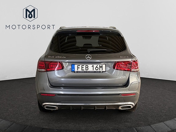 Mercedes-Benz GLC300 de 5 of 27