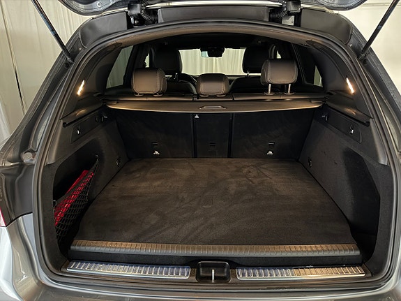 Mercedes-Benz GLC300 de 18 of 27