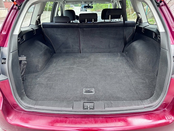 Subaru Legacy 19 of 21