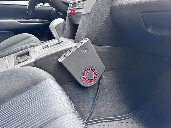 Subaru Legacy 21 of 21
