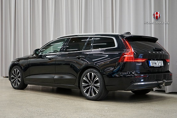 Volvo V60 5 of 25