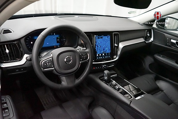 Volvo V60 9 of 25