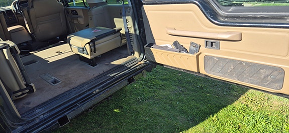 Land Rover Discovery 17 of 21