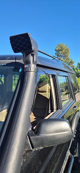 Land Rover Discovery 19 of 21