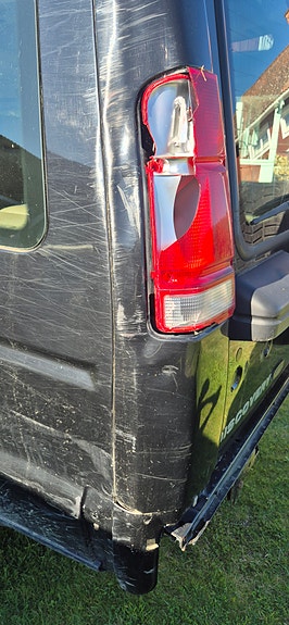 Land Rover Discovery 9 of 21