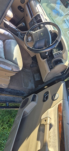 Land Rover Discovery 21 of 21