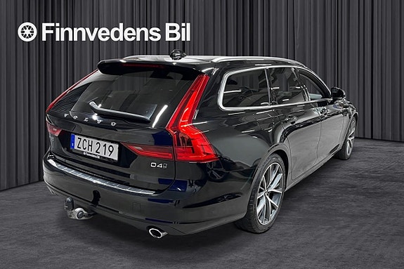 Volvo V90 3 of 21