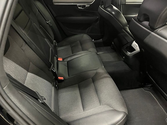 Volvo V90 9 of 21