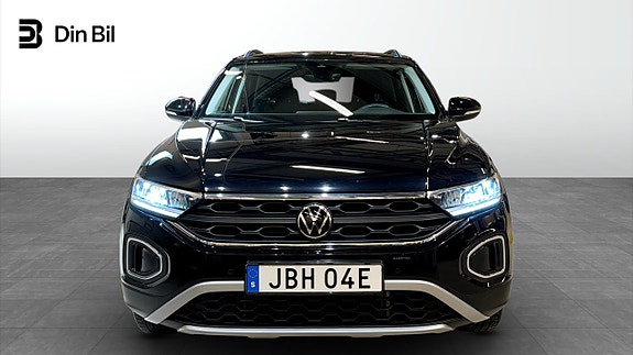 Volkswagen T-Roc 4 of 19