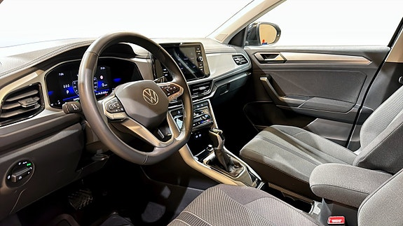 Volkswagen T-Roc 7 of 19