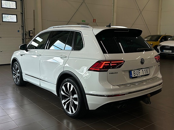 Volkswagen Tiguan 5 of 30