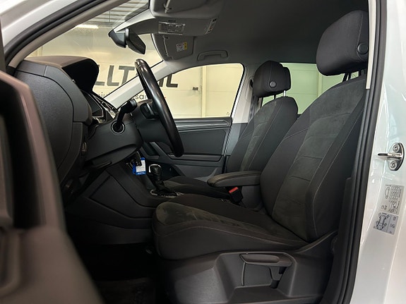 Volkswagen Tiguan 15 of 30