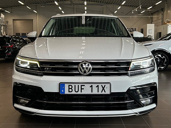 Volkswagen Tiguan 10 of 30