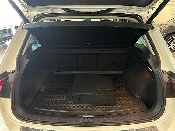 Volkswagen Tiguan 11 of 30
