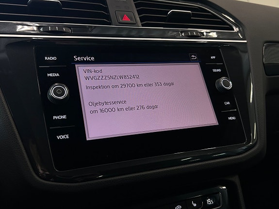 Volkswagen Tiguan 22 of 30