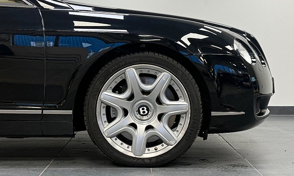 Bentley Continental GTC 5 of 21