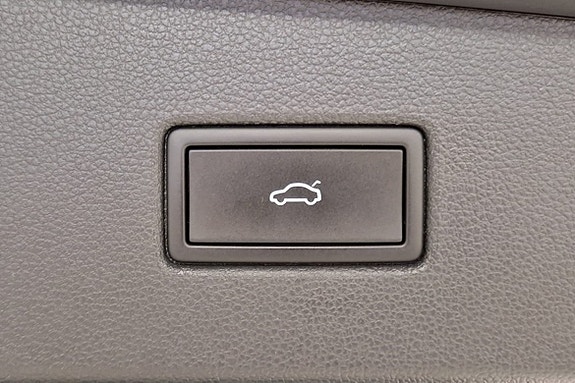 Volkswagen Tiguan 7 of 16