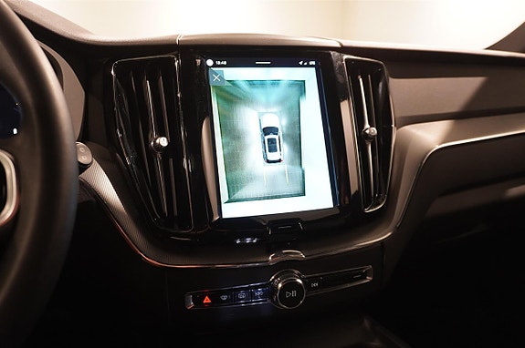 Volvo XC60 12 of 18