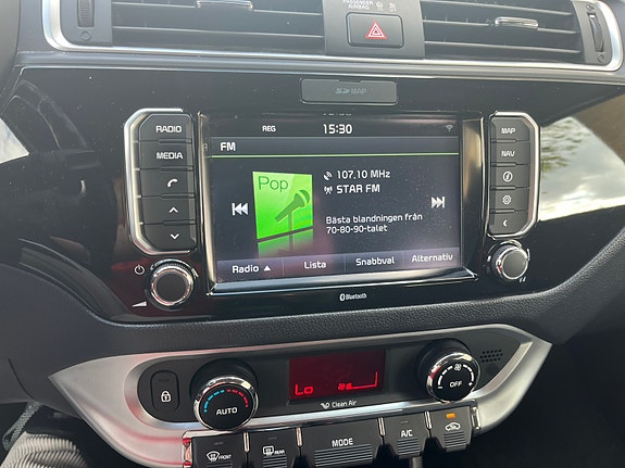 Kia Rio 6 of 8