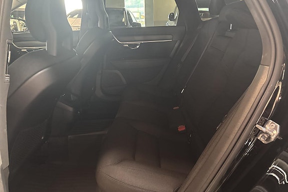 Volvo V90 11 of 23
