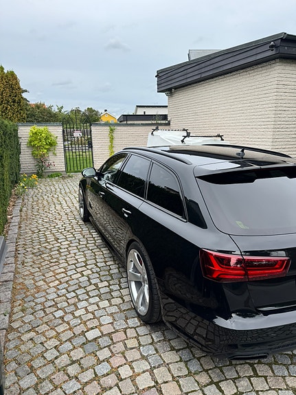 Audi A6 7 of 28