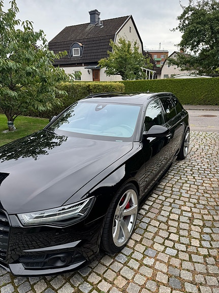Audi A6 2 of 28