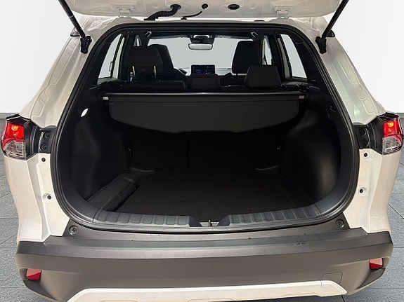 Toyota Corolla Cross 10 of 13