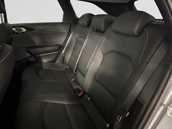 Kia Ceed 15 of 28