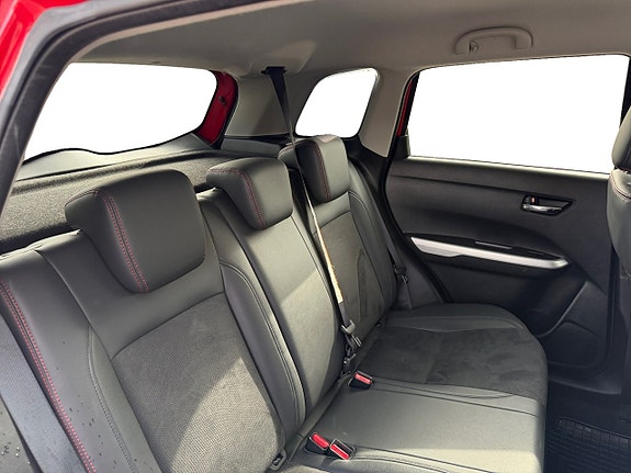 Suzuki Vitara 17 of 17