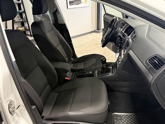 Volkswagen Golf I 9 of 12