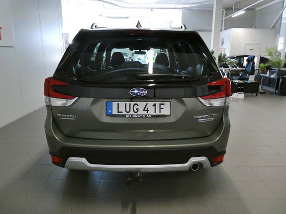Subaru Forester 5 of 25