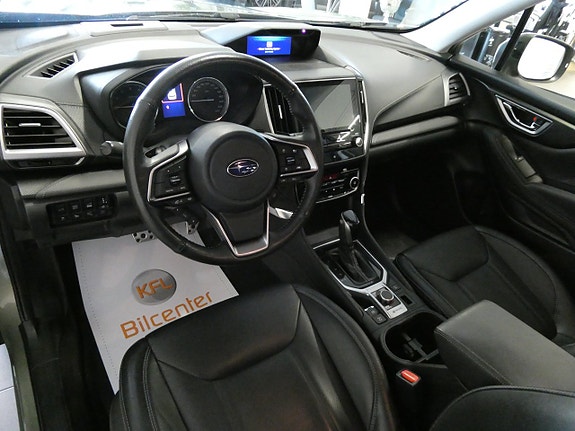 Subaru Forester 10 of 25