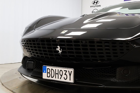Ferrari Roma Spider 13 of 30