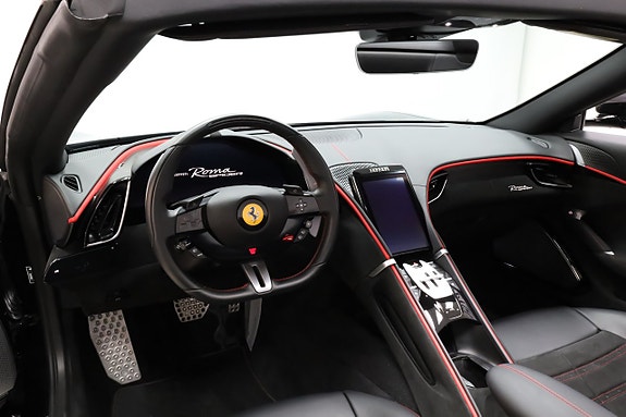 Ferrari Roma Spider 3 of 30