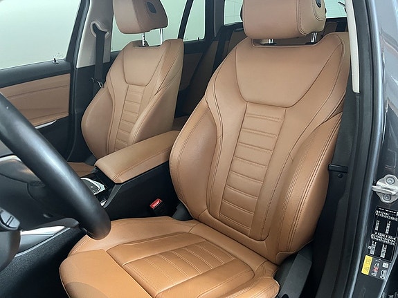 BMW 330e 7 of 14