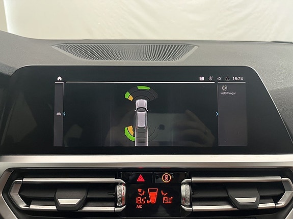 BMW 330e 9 of 14