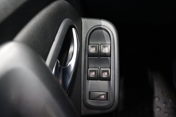 Dacia Duster 16 of 26