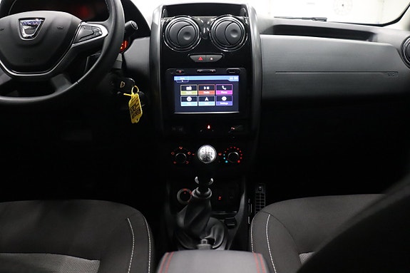 Dacia Duster 14 of 26