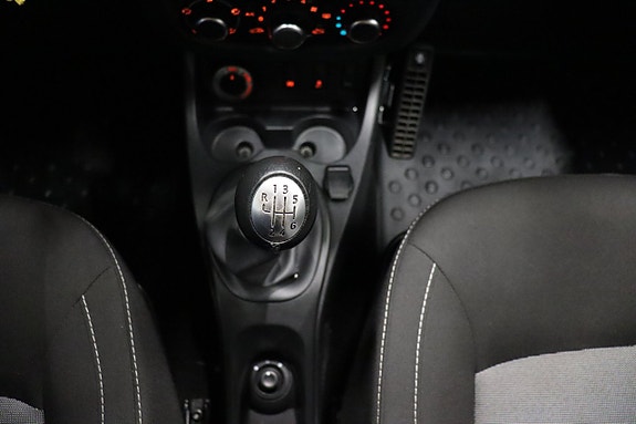 Dacia Duster 17 of 26